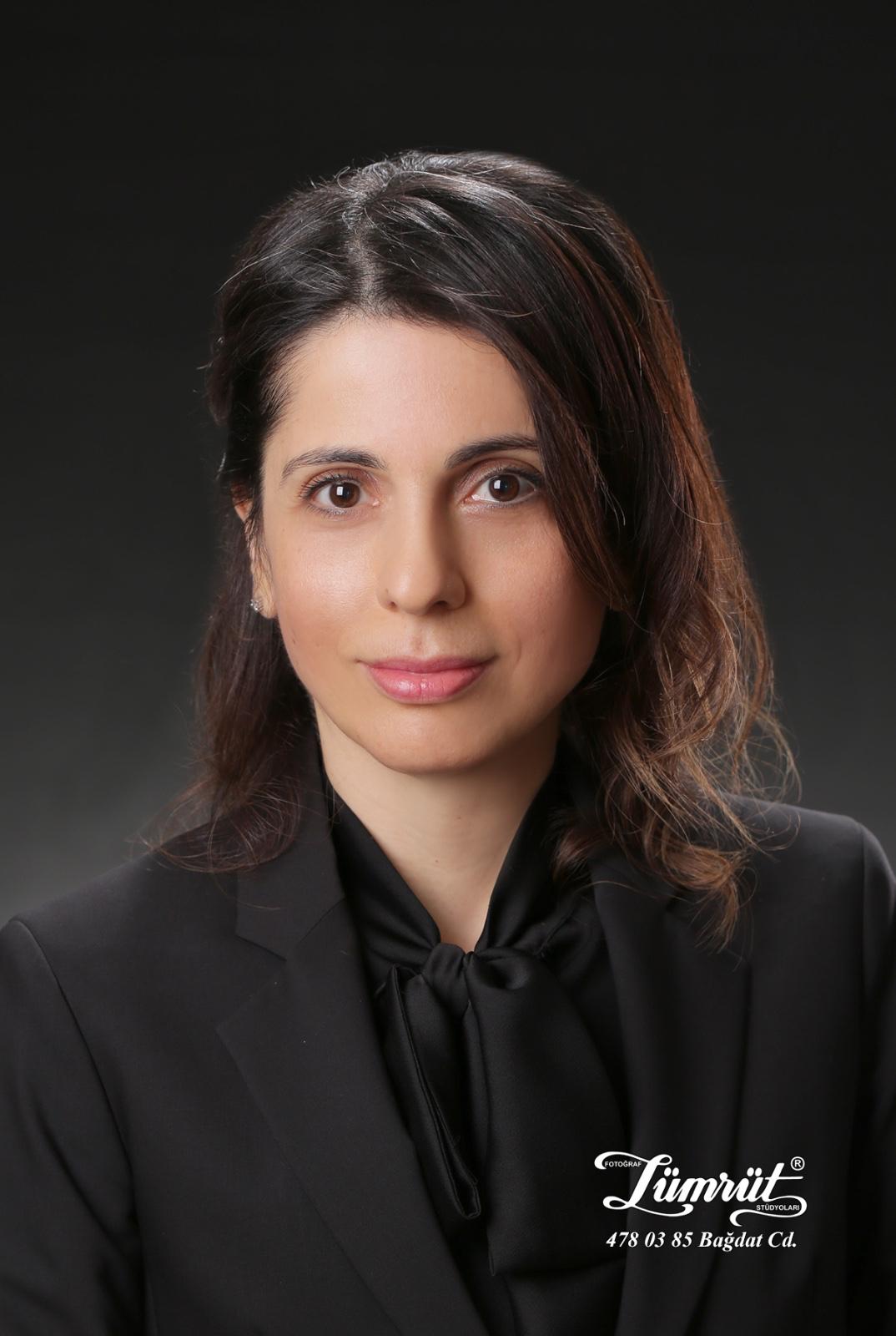 ESMA KURİŞ BAŞTAN