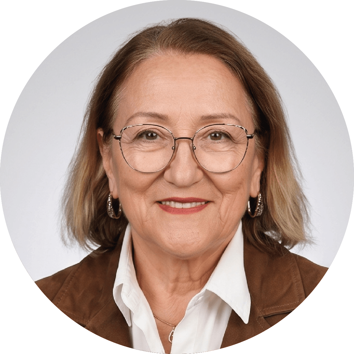 Dişhekimi Neslihan Yamalıoğlu