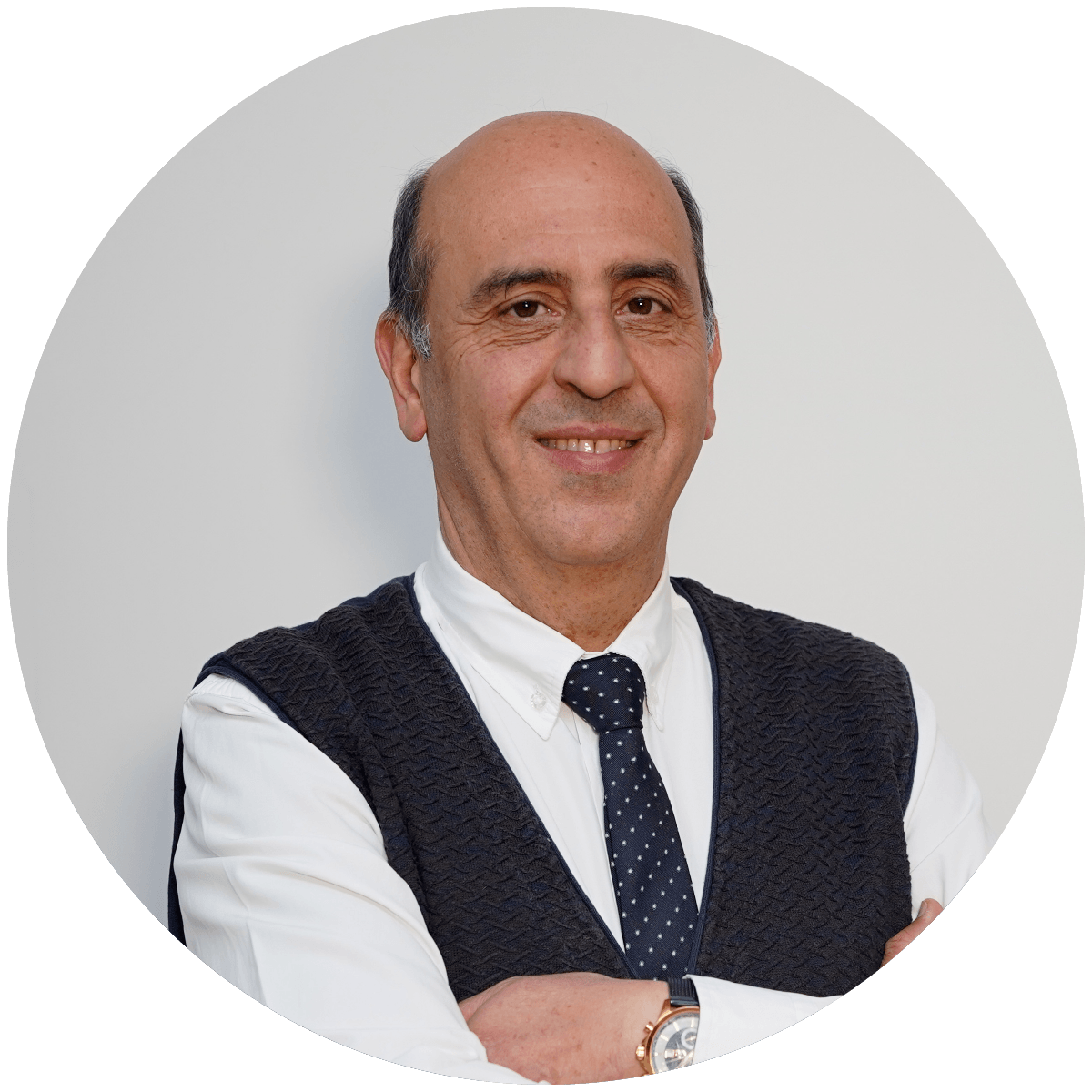 Dişhekimi Aret Karabulut